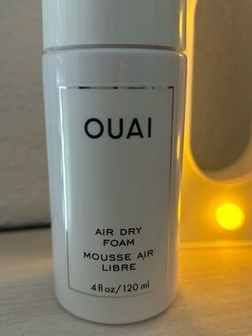 OUAI Air Dry Foam - White and Black Label